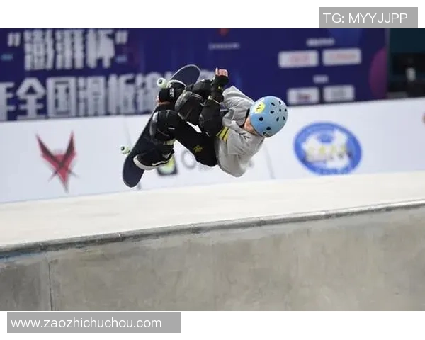 南京滑板队协作之道：聚焦团队配合与技巧提升的探讨